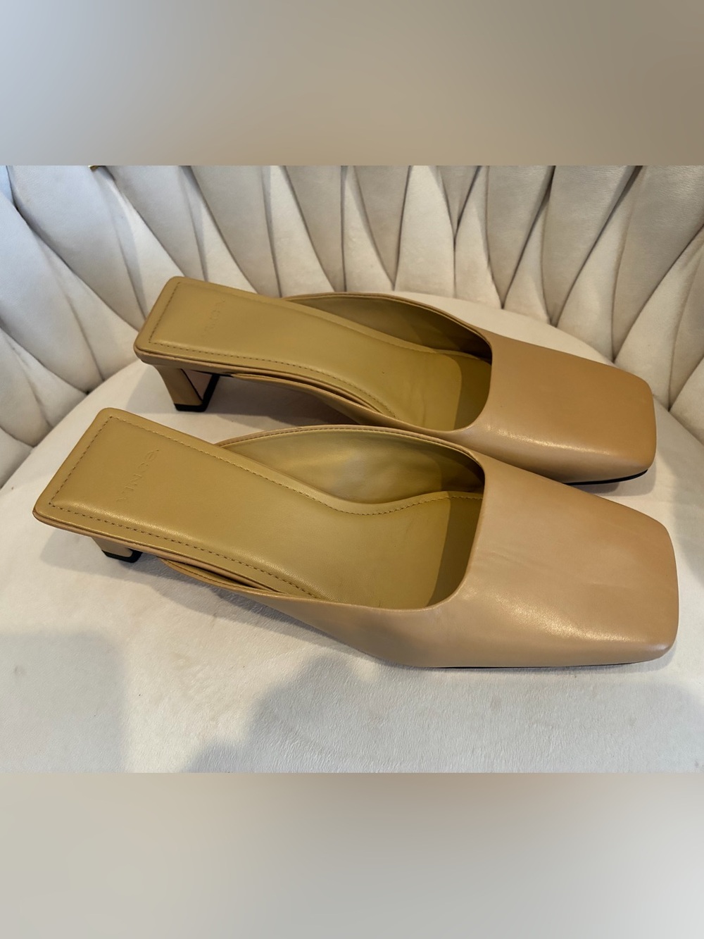 Vince Electra Women's Square-Toe Slip-On Mules in Tan - Picture 1 of 9